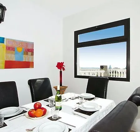 Amaryills Willa Puerto del Carmen (Lanzarote)